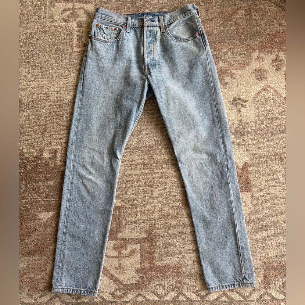 Levi’s Light Blue Jeans